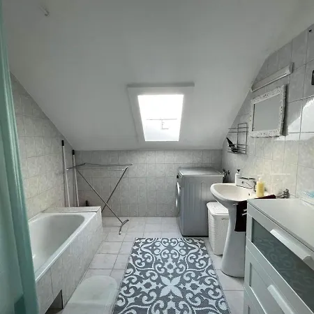 Kyra Apartman Apartment Balatonboglar